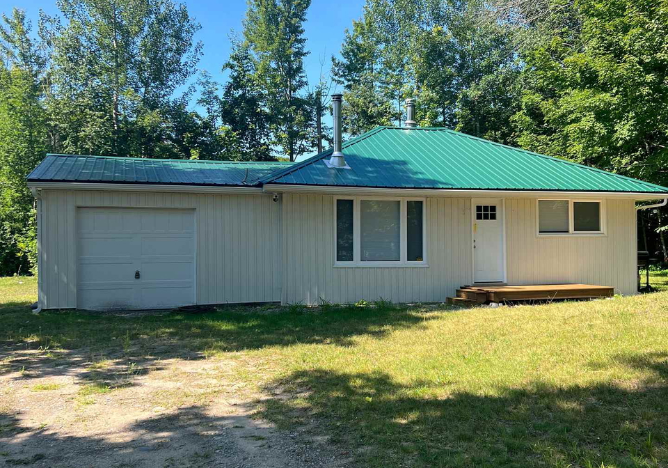 16-couchiching-crescent-tiny-ontario-s13624614