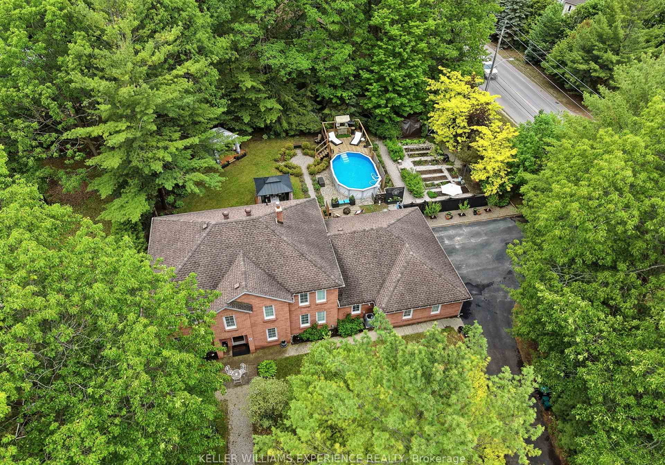 2-seeley-court-wasaga-beach-ontario-s13625092