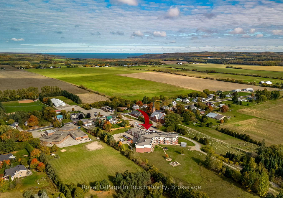 333-lafontaine-road-w-tiny-ontario-s13625618