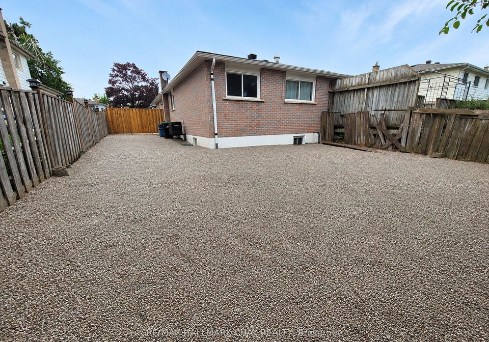 88-b-bernick-drive-barrie-ontario-s13626146
