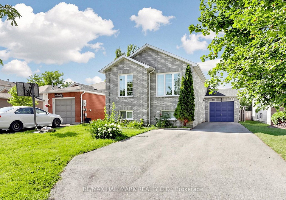 90-barre-drive-barrie-ontario-s13626682