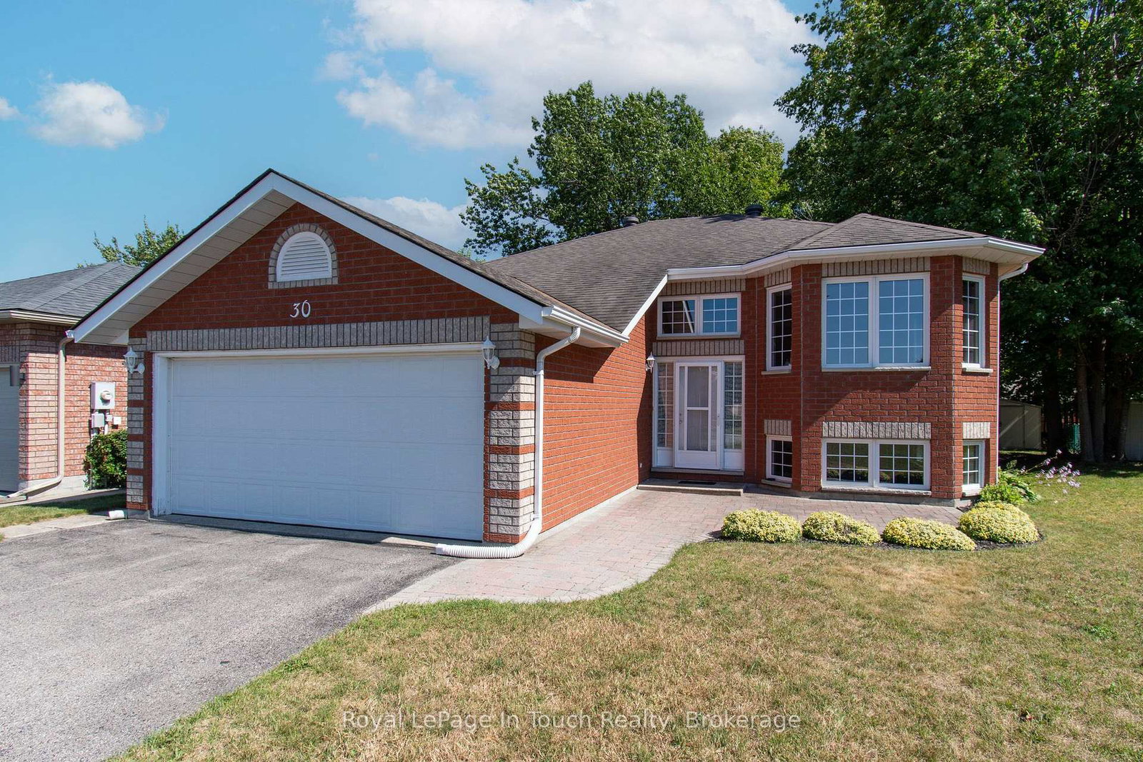30-charles-street-penetanguishene-ontario-s13627130