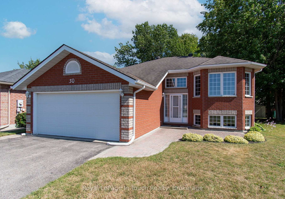 30-charles-street-penetanguishene-ontario-s13627130