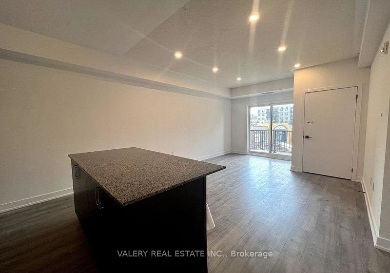 1-chef-lane-barrie-ontario-s13627396