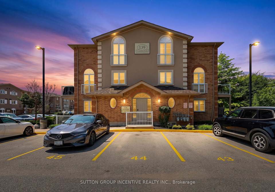 139-sydenham-wells-barrie-ontario-s13627626