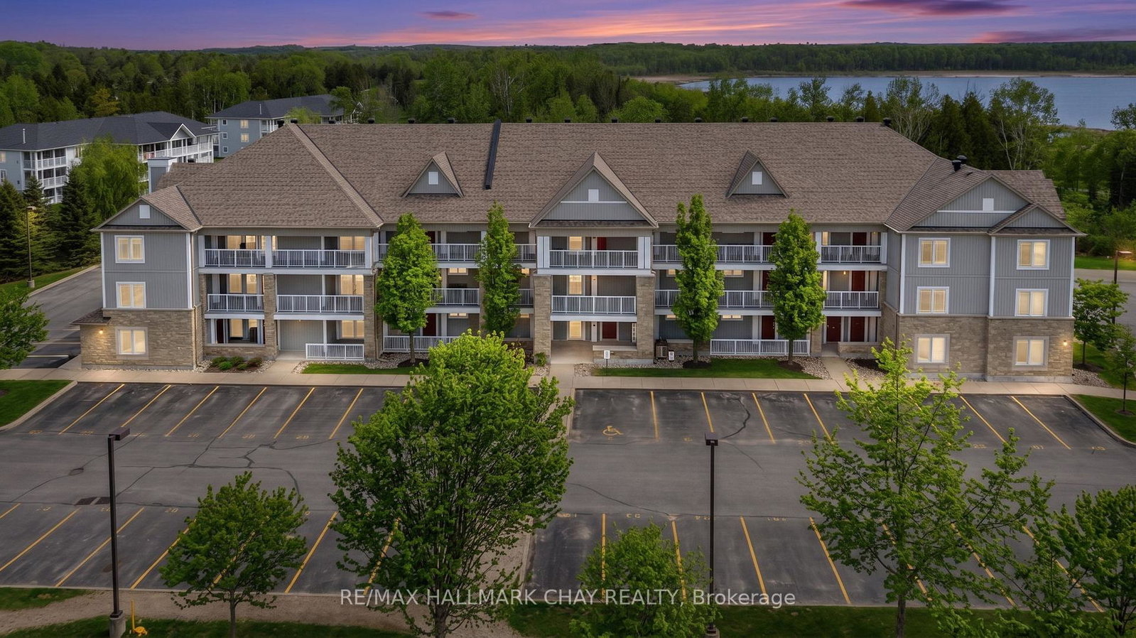 40-mulligan-lane-wasaga-beach-ontario-s13629348