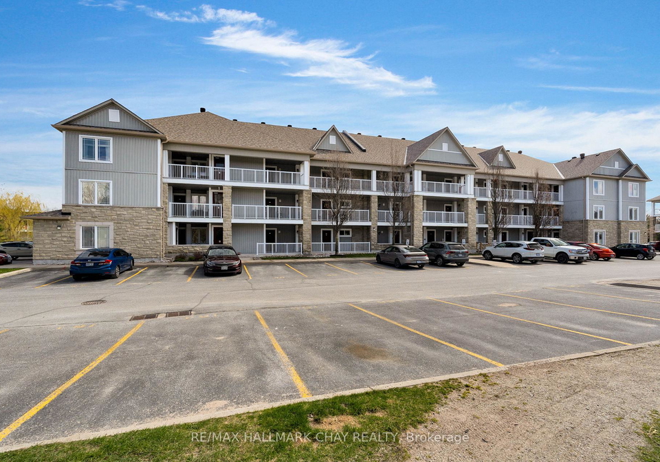 40-mulligan-lane-wasaga-beach-ontario-s13629348