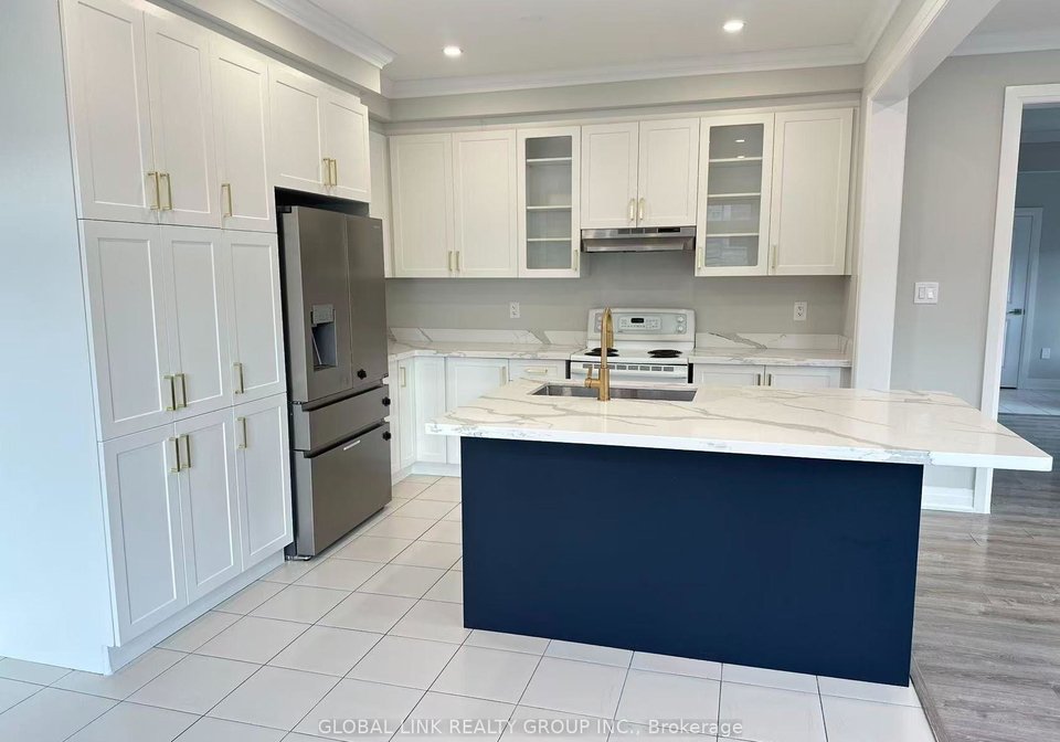 1-copperhill-heights-n-barrie-ontario-s13629422