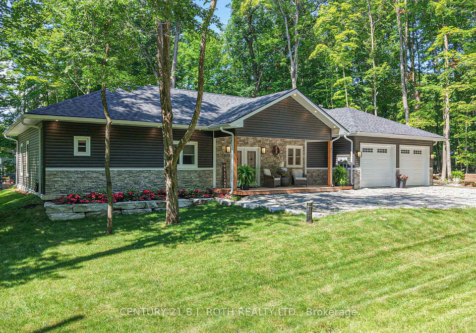 1650-trader-cowan-road-severn-ontario-s13629486