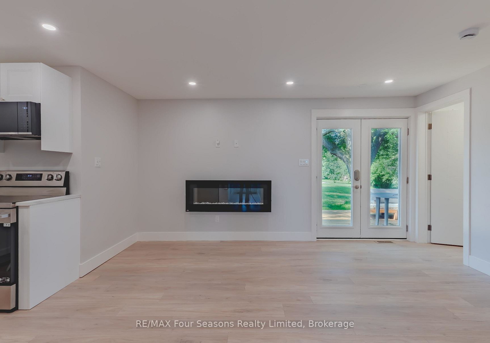 9811-beachwood-road-collingwood-ontario-s13629516
