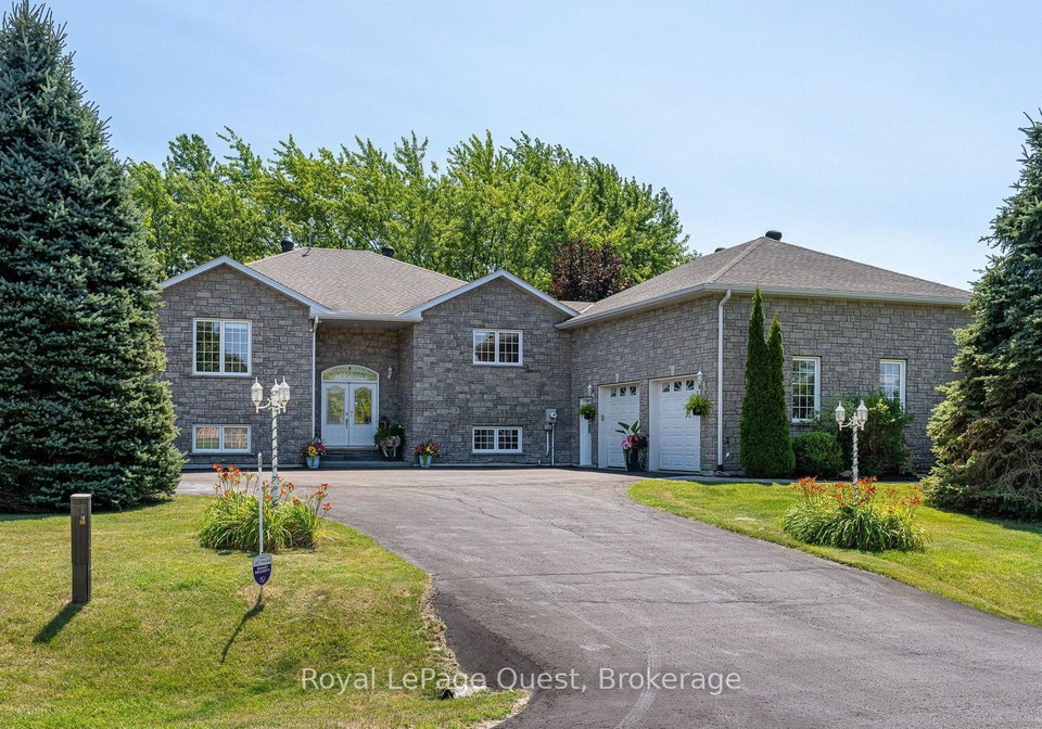 20-rue-eric-tiny-ontario-s13629624