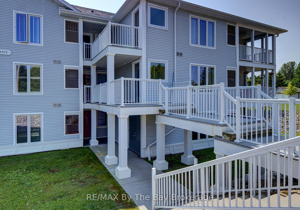 30-mulligan-lane-wasaga-beach-ontario-s13629740