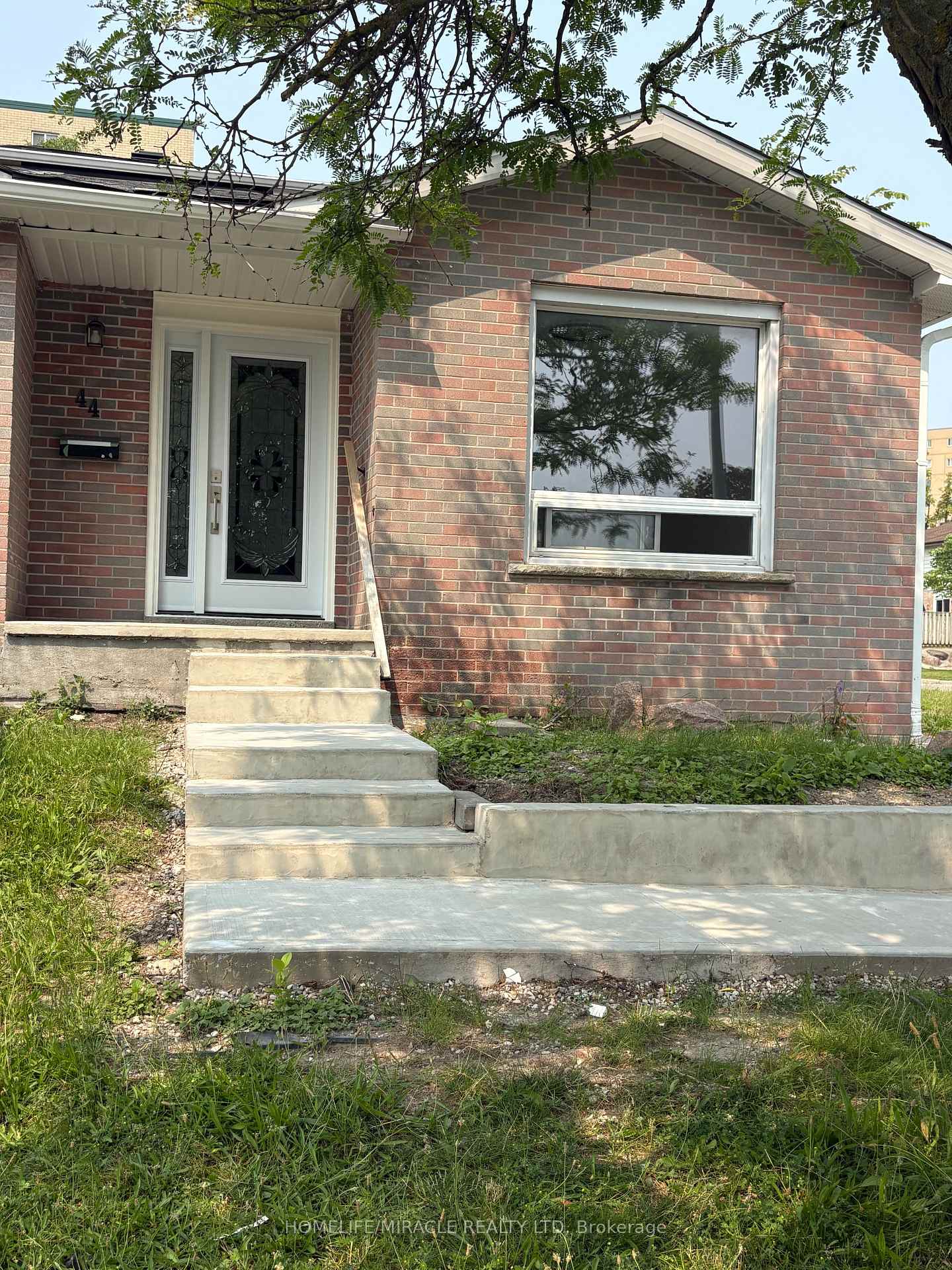 44-sylvia-street-barrie-ontario-s13630286