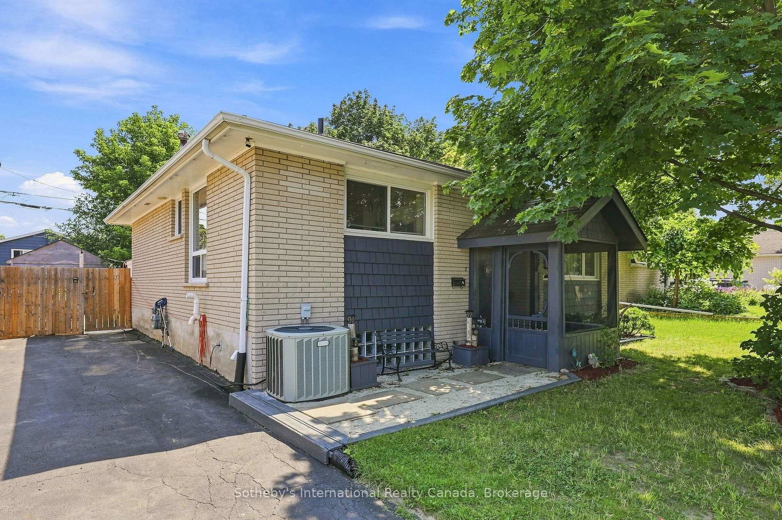3-dickson-road-collingwood-ontario-s13631530