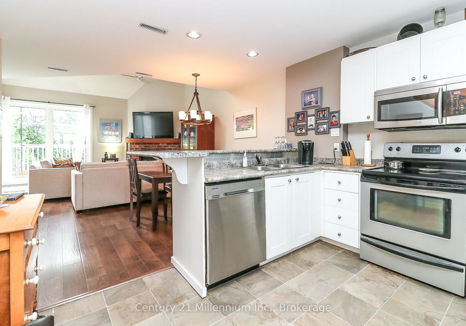 55-trott-boulevard-collingwood-ontario-s13633502