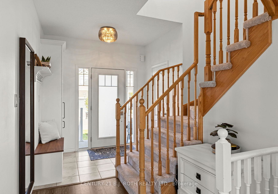 32-sandhill-crane-drive-wasaga-beach-ontario-s13633520