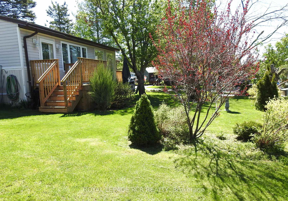 8-claremont-crescent-oro-medonte-ontario-s13633578
