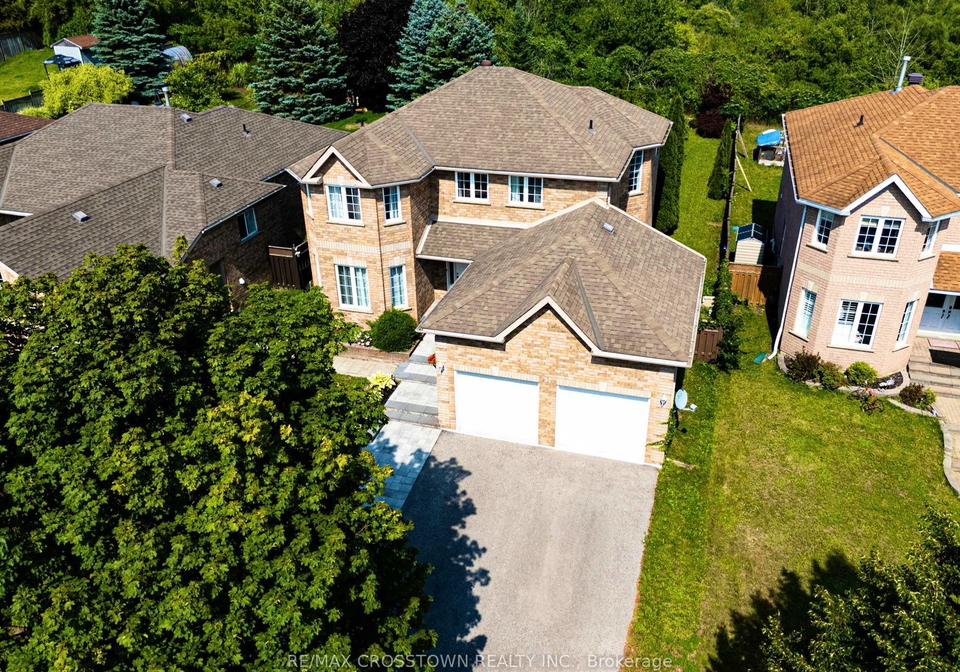 31-logan-court-barrie-ontario-s13634496