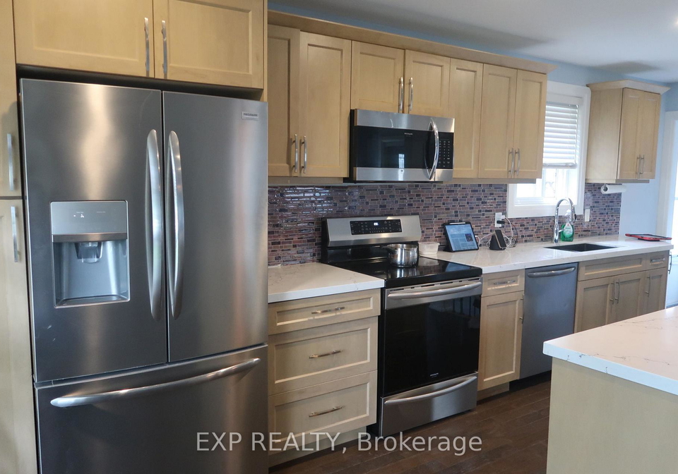 26-curtiss-court-barrie-ontario-s13634604