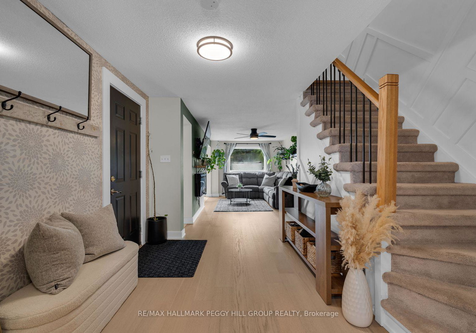 195-dunsmore-lane-barrie-ontario-s13635188