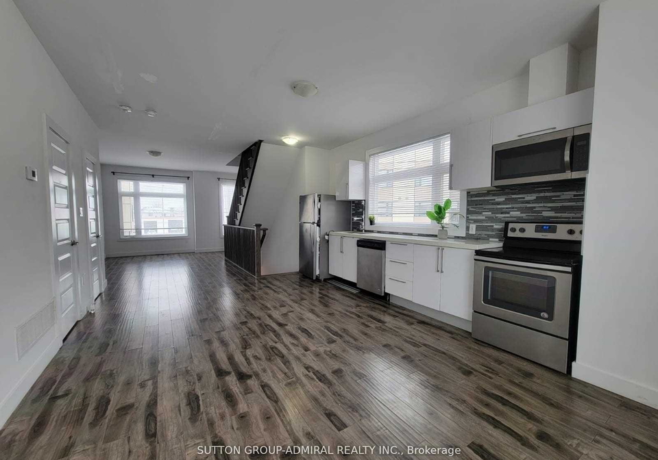 540-essa-road-barrie-ontario-s13635630