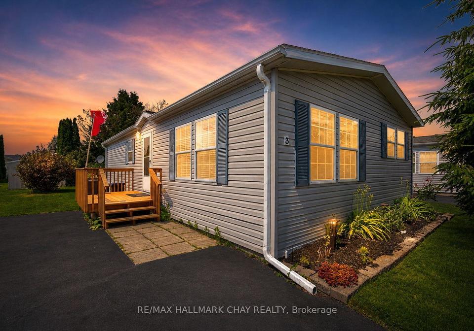 3-illinois-crescent-wasaga-beach-ontario-s13635778