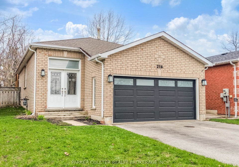216-mapleton-avenue-barrie-ontario-s13636002