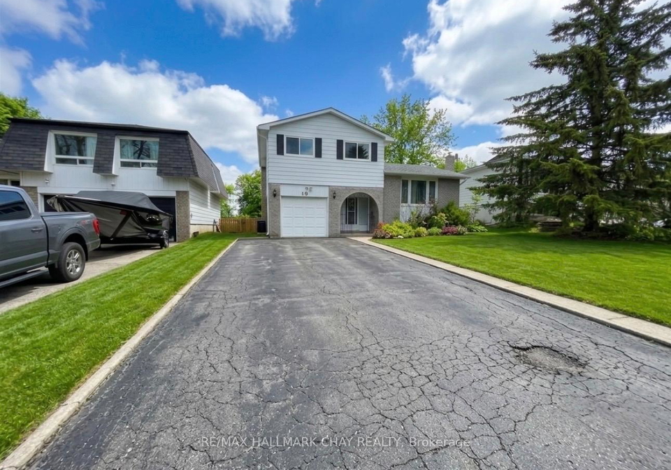 19-carol-road-barrie-ontario-s13636020