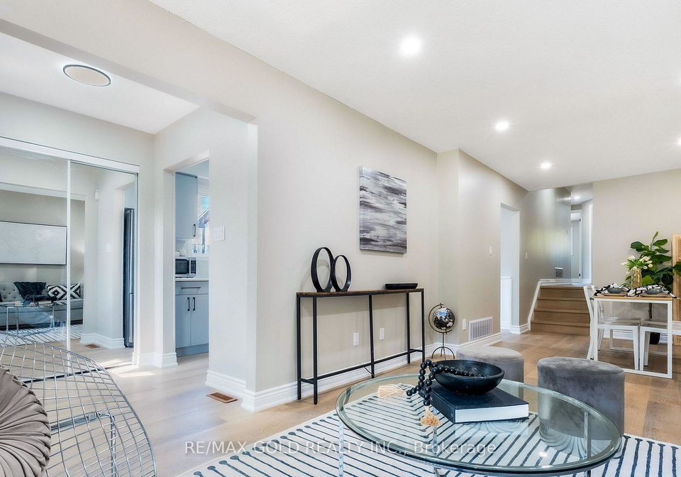 27-sylvia-street-barrie-ontario-s13636078