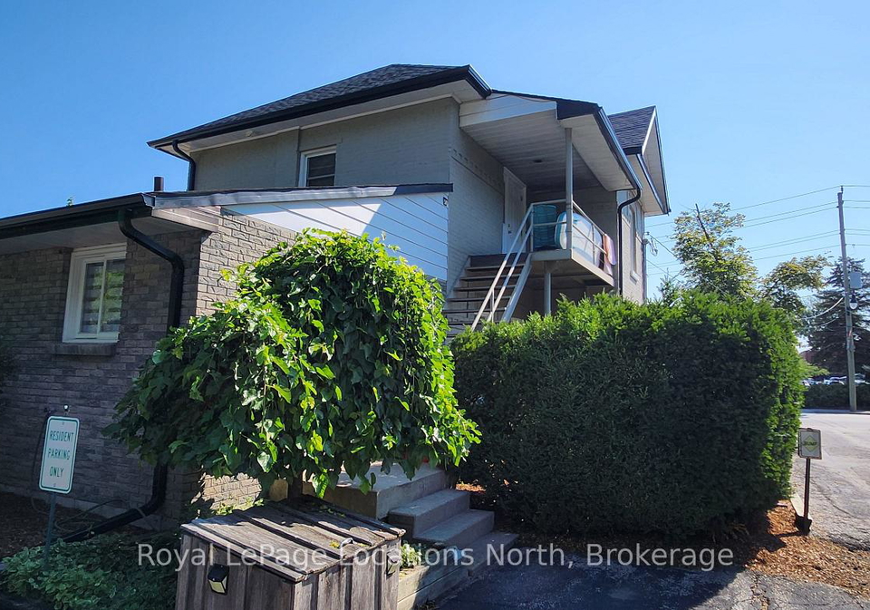 30-pine-street-collingwood-ontario-s13636318