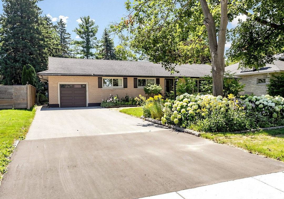 43-amelia-street-s-barrie-ontario-s13636338
