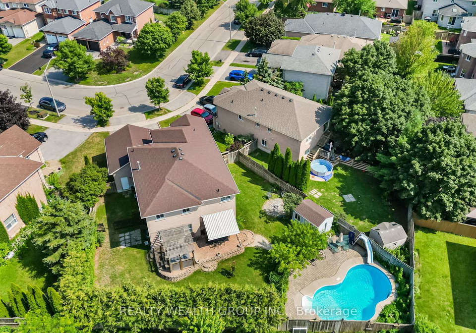 32-reynolds-lane-barrie-ontario-s13637852