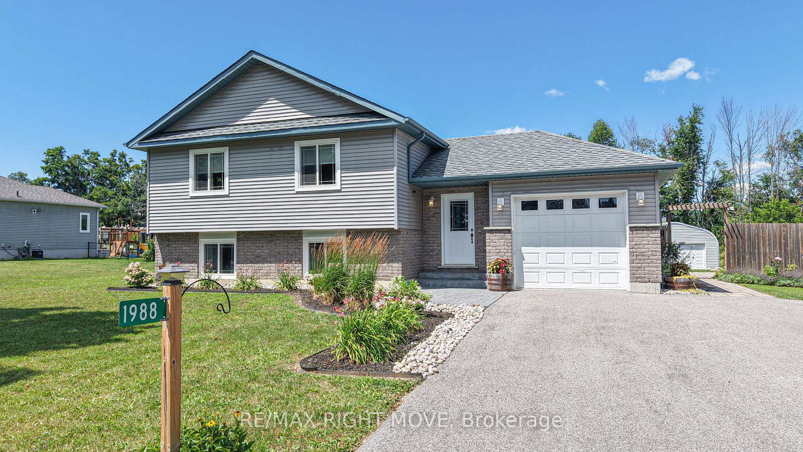 1988-warminster-side-road-oro-medonte-ontario-s13638042