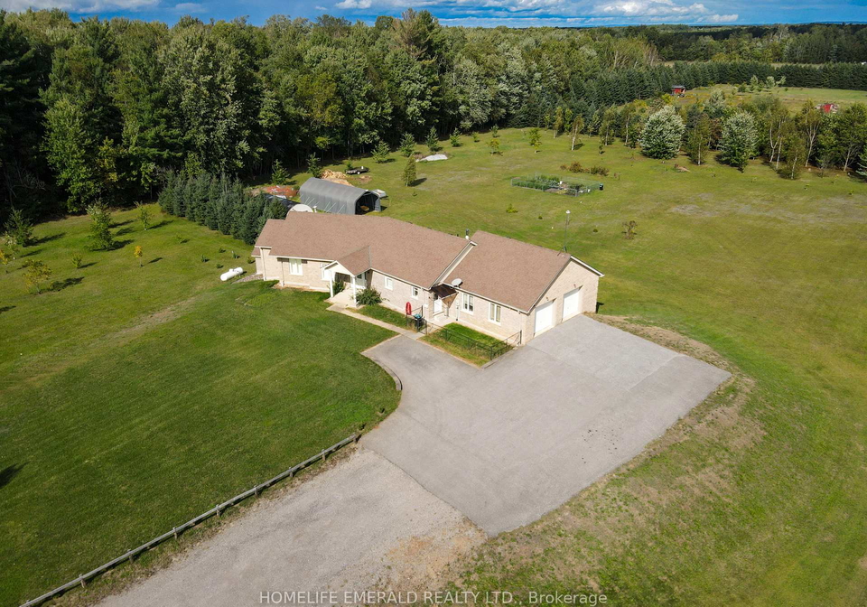 3175-34-concession-clearview-ontario-s13638372