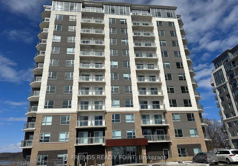 56-lakeside-terrace-barrie-ontario-s13638452
