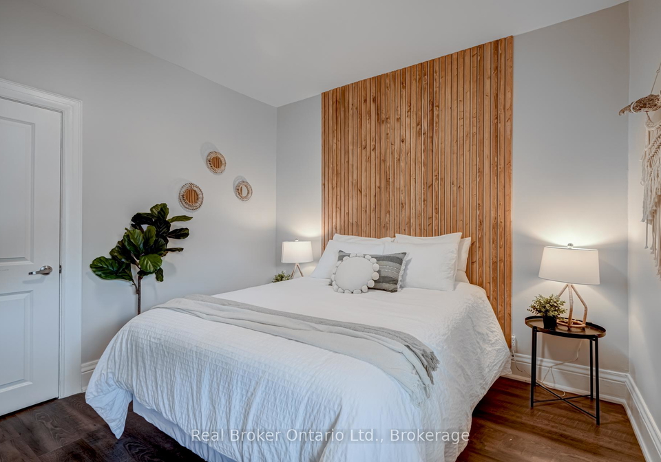 66-nottawasaga-street-orillia-ontario-s13638498