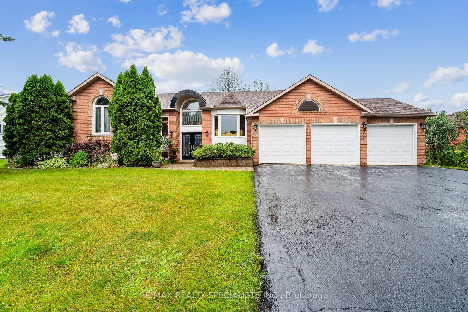 22-lamont-creek-drive-wasaga-beach-ontario-s13638638