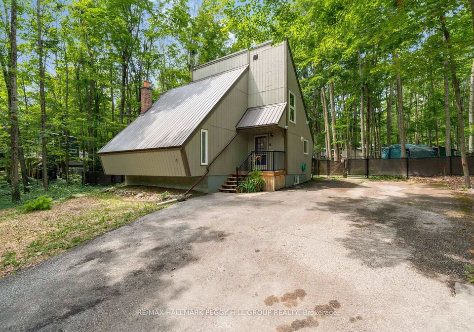 6-slalom-drive-oro-medonte-ontario-s13639452