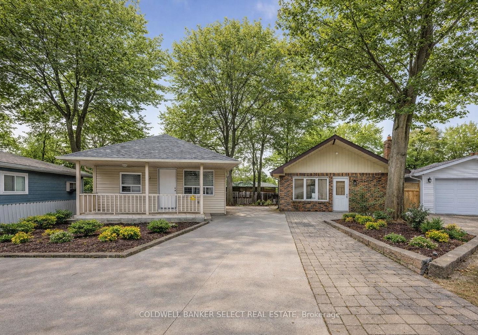 77-79-baker-street-wasaga-beach-ontario-s13639460