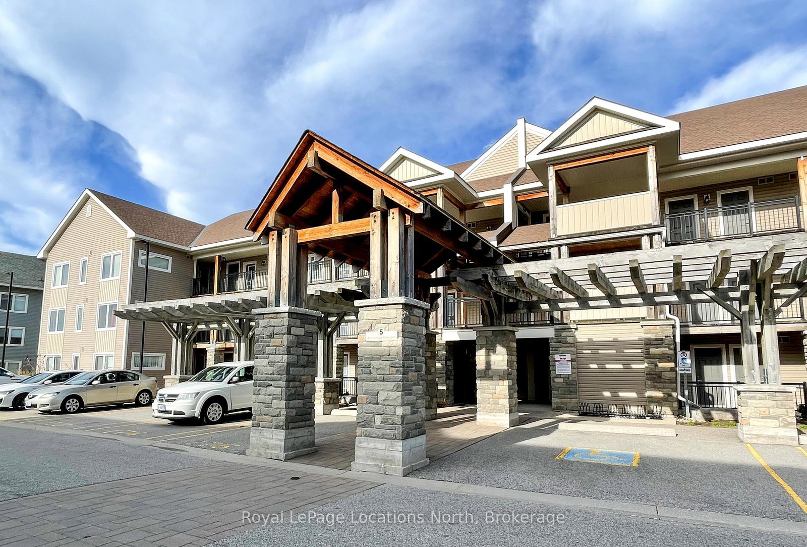 5-anchorage-crescent-collingwood-ontario-s13640424