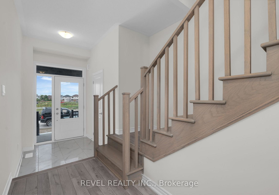 4-rochester-drive-barrie-ontario-s13640530