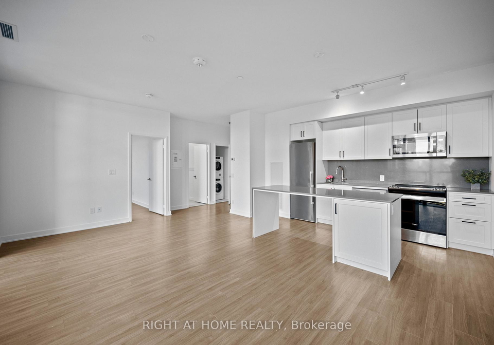 681-yonge-street-barrie-ontario-s13641192