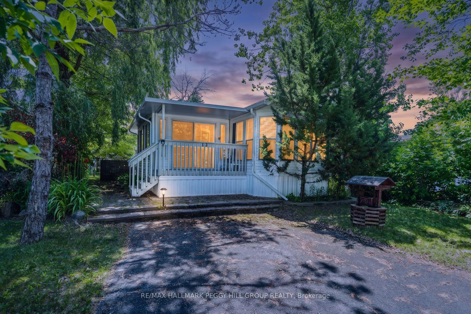 13-huron-circle-wasaga-beach-ontario-s13641194
