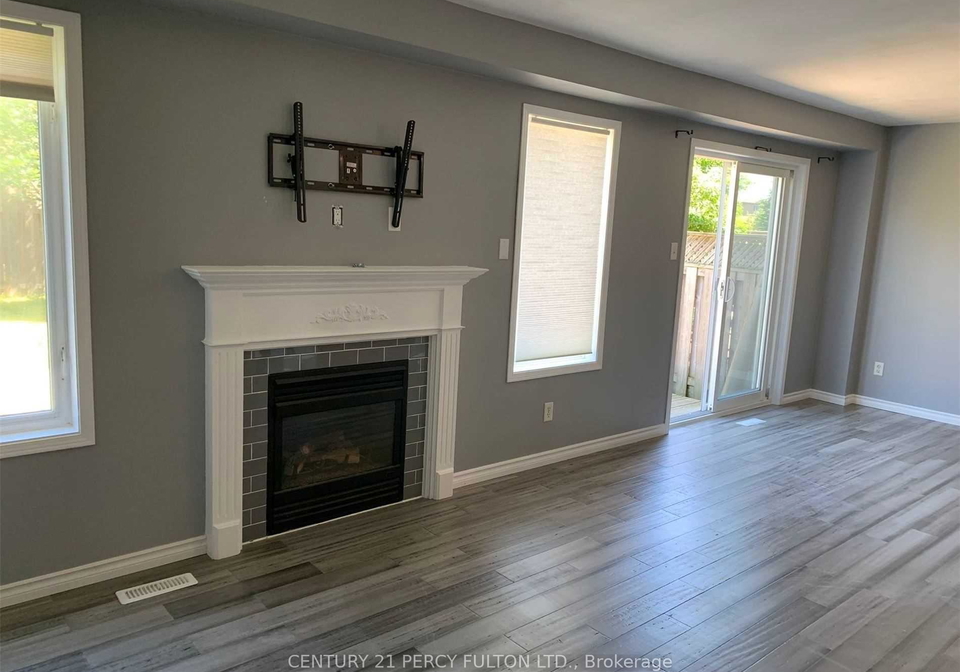 136-tunbridge-road-barrie-ontario-s13643726