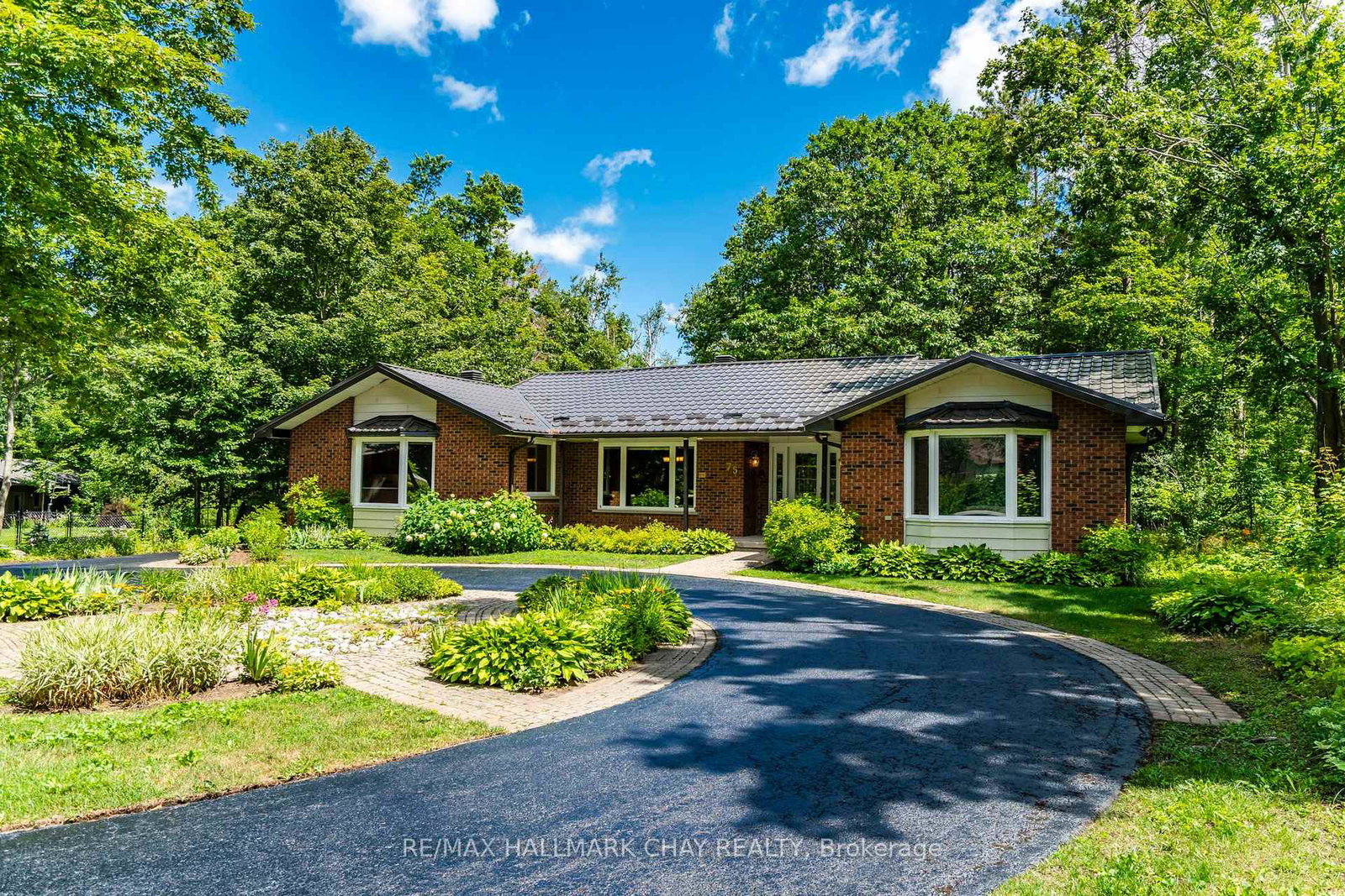75-cathedral-pines-road-oro-medonte-ontario-s13643948