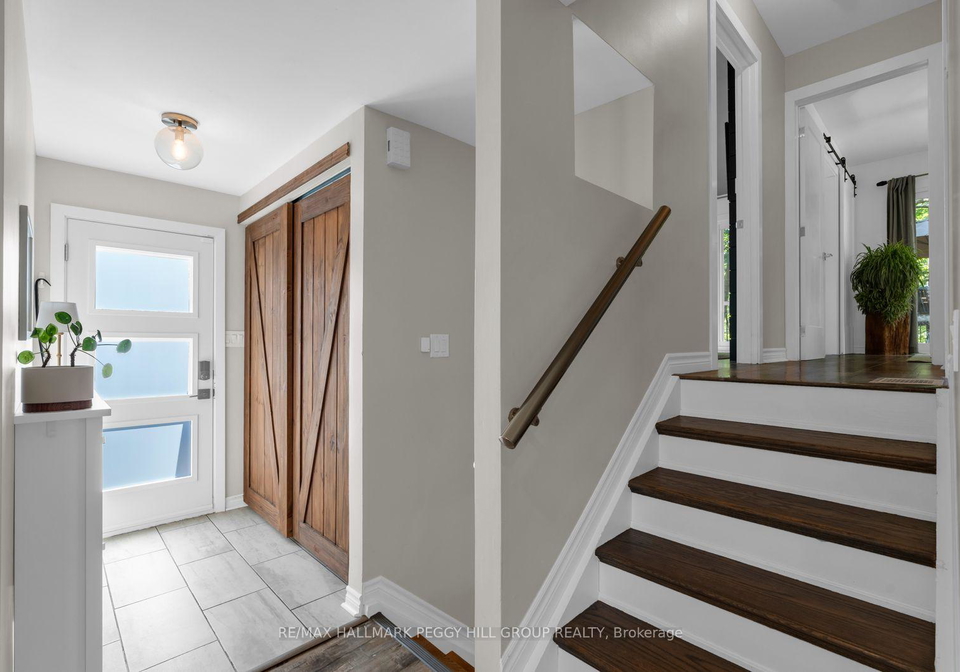 19-austen-lane-barrie-ontario-s13644140