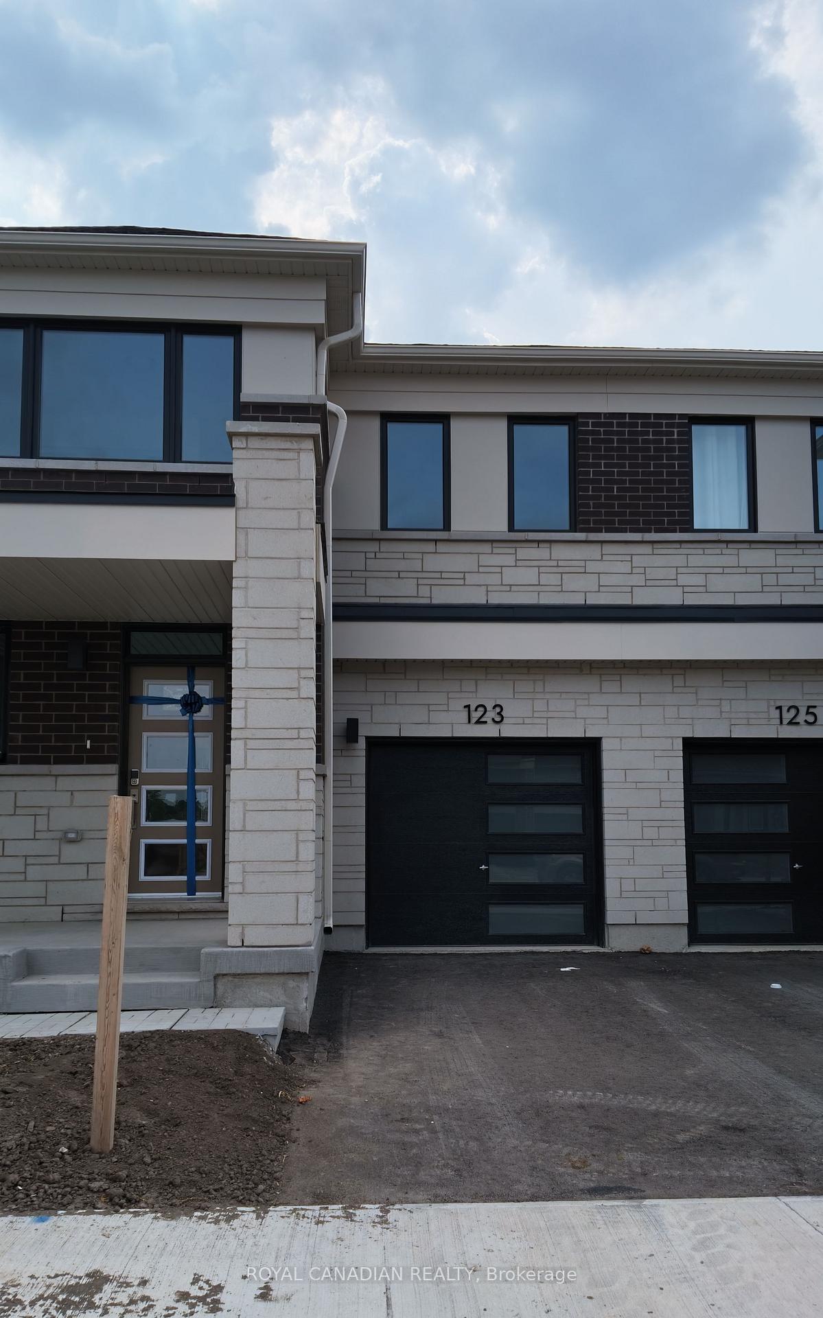 123-vinewood-crescent-barrie-ontario-s13644694