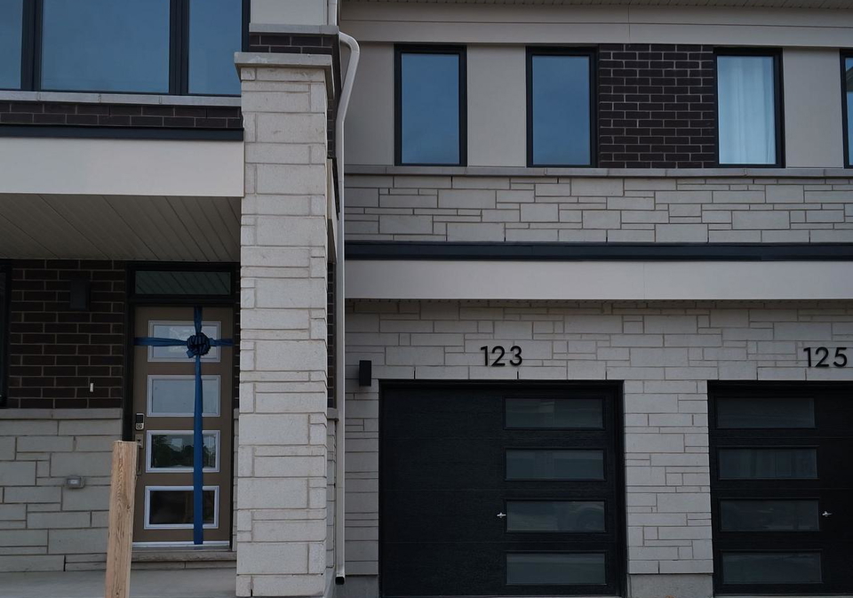 123-vinewood-crescent-barrie-ontario-s13644694