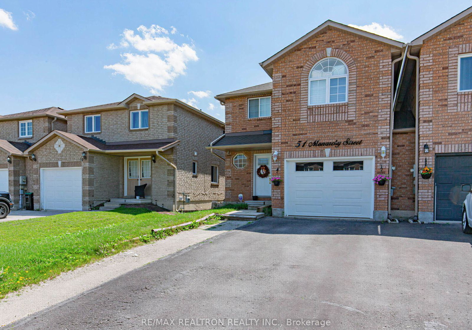 51-monarchy-street-barrie-ontario-s13646462