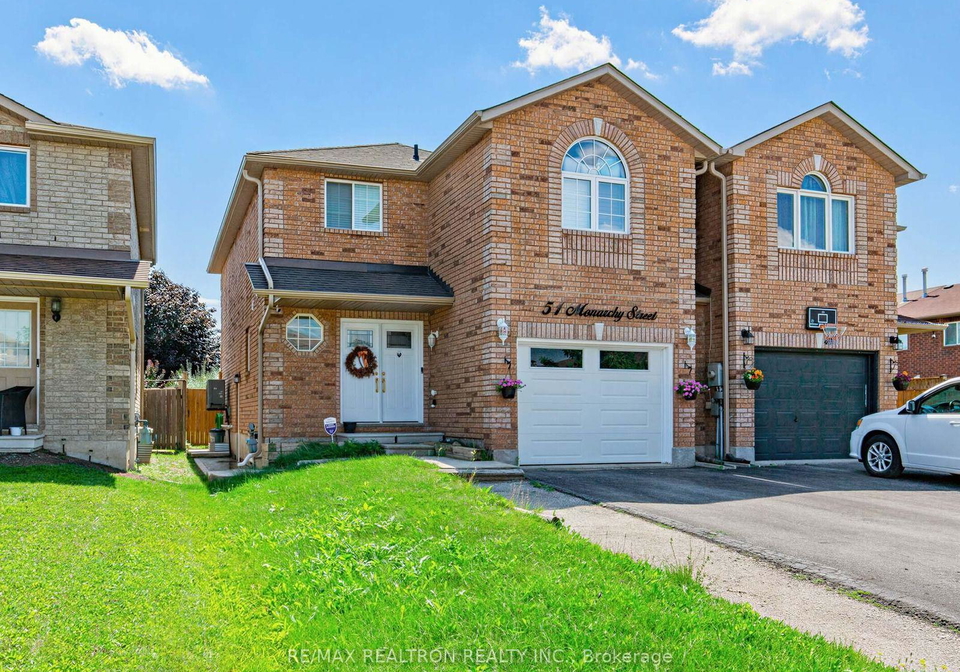 51-monarchy-street-barrie-ontario-s13646462